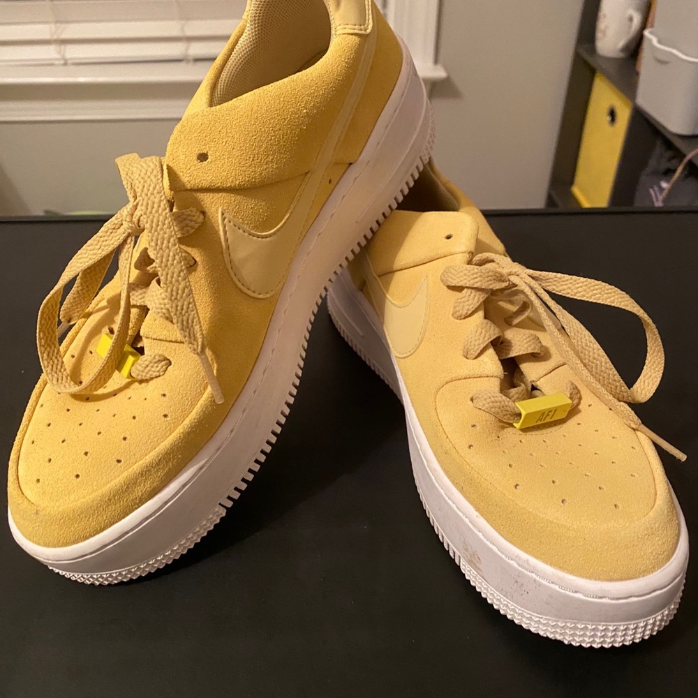Yellow air force 1